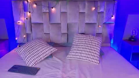 Snapshot of nahomicampbell_ chatting on October 25, 2025, 7:30 pm VICTORIA online show from October 25, 2025, 7:30 pm