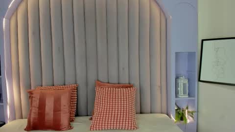 Snapshot of nahomicampbell_ chatting on November 29, 2025, 7:39 pm VICTORIA online show from November 29, 2025, 7:39 pm