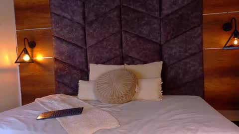 Snapshot of nahomicampbell_ chatting on December 13, 2025, 7:53 pm VICTORIA online show from December 13, 2025, 7:53 pm