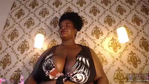 Snapshot of nahybig_boobs chatting on May 16, 2026, 12:26 pm Karatbby online show from May 16, 2026, 12:26 pm