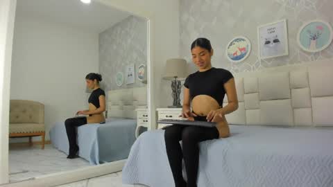 Snapshot of naia_cox chatting on May 25, 2026, 3:34 am naia_cox online show from May 25, 2026, 3:34 am