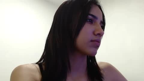 Snapshot of naiakit18 chatting on January 11, 2025, 1:37 am naiakit18 online show from January 11, 2025, 1:37 am