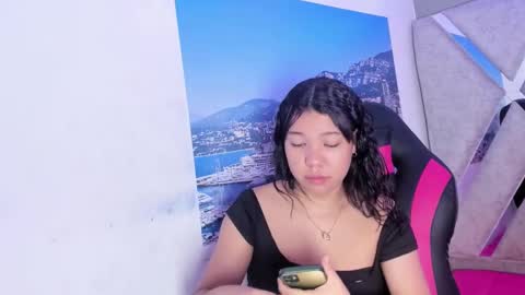 Snapshot of naileth_ chatting on November 21, 2025, 3:16 am NAILETH online show from November 21, 2025, 3:16 am