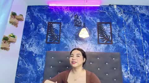 Snapshot of naileth_ chatting on November 26, 2025, 4:24 am NAILETH online show from November 26, 2025, 4:24 am