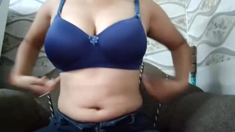 Snapshot of naina00123 chatting on June 30, 2026, 7:42 am Naina online show from June 30, 2026, 7:42 am