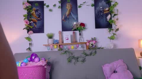Snapshot of nairagold_ chatting on April 6, 2026, 12:52 am nairagold_ online show from April 6, 2026, 12:52 am
