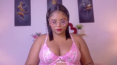 Snapshot of nairagold_ chatting on June 18, 2026, 12:55 am nairagold_ online show from June 18, 2026, 12:55 am