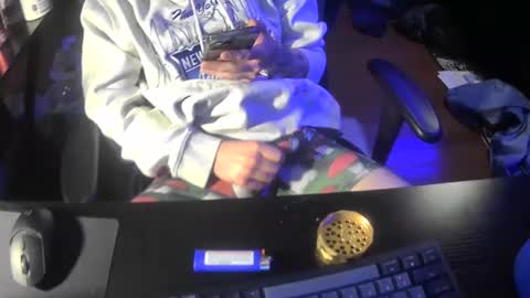 naisa04 online show from February 21, 2026, 3:29 am