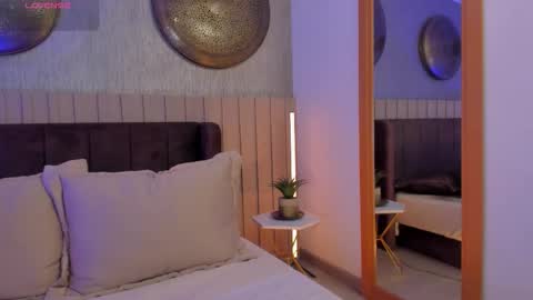 Snapshot of naishaford_1 chatting on November 12, 2025, 12:38 pm Naisha Ford online show from November 12, 2025, 12:38 pm