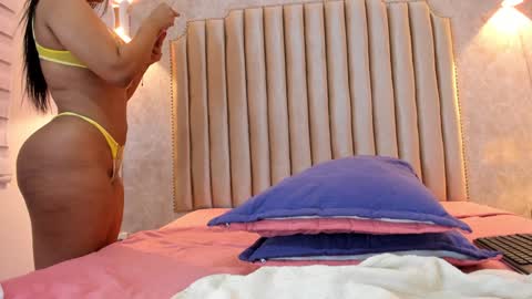 Snapshot of naisharousell chatting on December 26, 2024, 11:35 pm Naisha Rousell online show from December 26, 2024, 11:35 pm