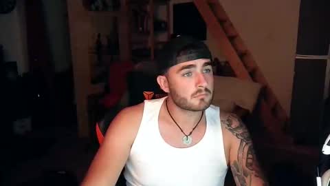 Snapshot of najidalquazar chatting on October 19, 2025, 8:31 pm Najid online show from October 19, 2025, 8:31 pm