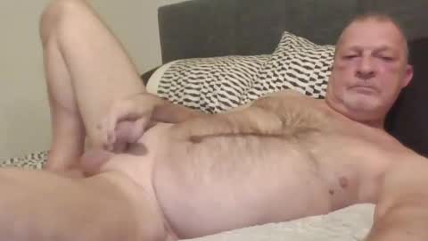 Snapshot of naked4ladies2 chatting on February 2, 2025, 4:15 am Naked4Ladies online show from February 2, 2025, 4:15 am