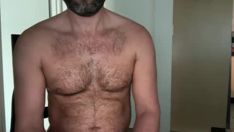 naked_dude25 online show from September 19, 2025, 2:13 am