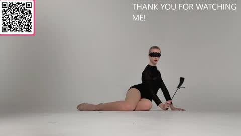 Asy no face  online show from December 24, 2024, 3:58 pm