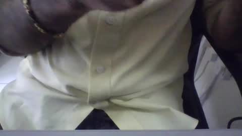 Snapshot of nakedpie chatting on December 6, 2024, 12:27 pm NakedPie online show from December 6, 2024, 12:27 pm