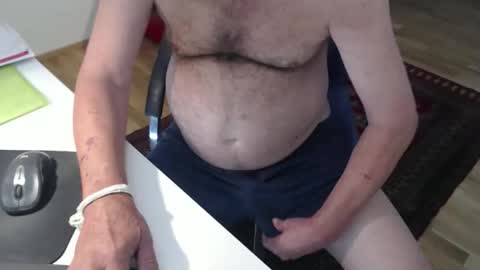 Snapshot of nakedwanker10 chatting on April 17, 2026, 8:17 am Nakedwanker10 online show from April 17, 2026, 8:17 am