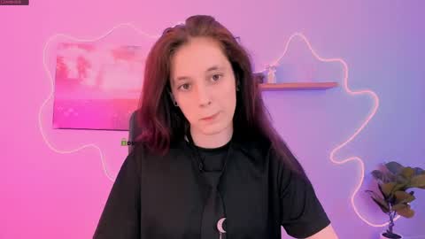Snapshot of nami_glow chatting on April 18, 2026, 7:29 pm your Nami online show from April 18, 2026, 7:29 pm