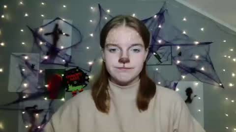 Nana online show from October 31, 2025, 9:21 am