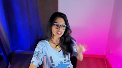 Nana  Natalia online show from November 16, 2025, 1:55 am