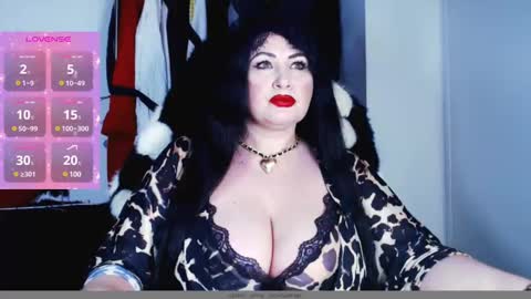 Snapshot of nanalagloss chatting on February 7, 2025, 1:43 pm NanaLaGloss online show from February 7, 2025, 1:43 pm