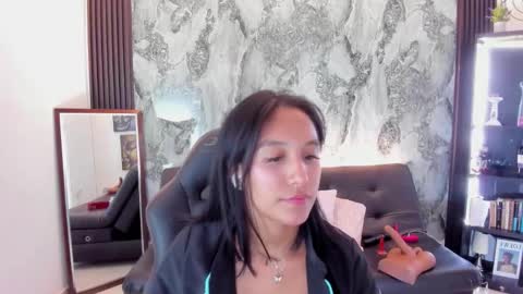 Snapshot of nanami_20 chatting on March 6, 2026, 6:04 pm samantha online show from March 6, 2026, 6:04 pm