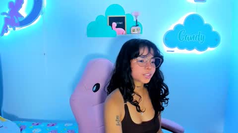 nanami_owo online show from September 13, 2025, 5:51 am