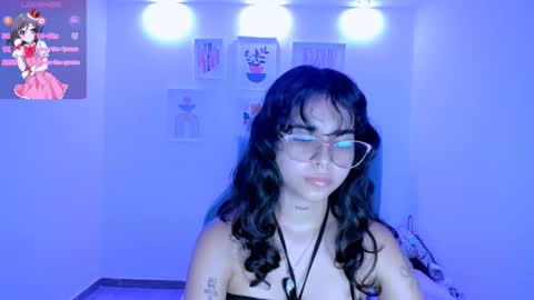 nanami_owo online show from October 10, 2025, 3:49 am