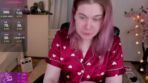 Snapshot of nancy_sun_ chatting on January 16, 2025, 6:16 pm Nancy online show from January 16, 2025, 6:16 pm