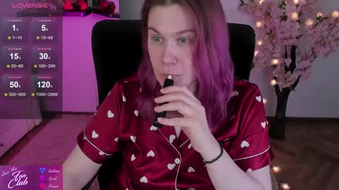 Snapshot of nancy_sun_ chatting on February 14, 2025, 2:23 pm Nancy online show from February 14, 2025, 2:23 pm