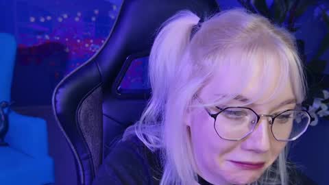 nancymartinez online show from January 13, 2025, 11:19 am