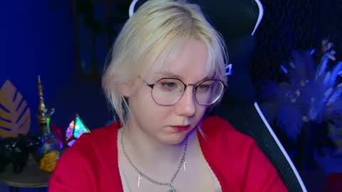 nancymartinez online show from February 19, 2025, 8:22 am