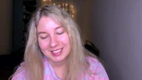 Snapshot of nancysanders chatting on April 23, 2026, 4:20 pm Nancy online show from April 23, 2026, 4:20 pm