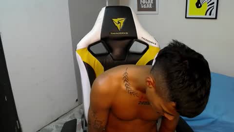 nando_col online show from October 23, 2025, 11:31 am