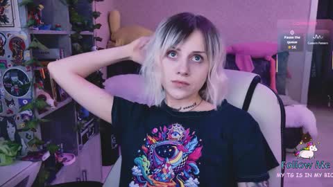 Monday-Friday 12-4 AM and 6-9 AM New York time online show from March 31, 2026, 8:31 pm