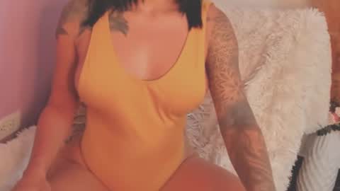 Snapshot of nany_tnt chatting on January 14, 2025, 6:13 am NANY online show from January 14, 2025, 6:13 am