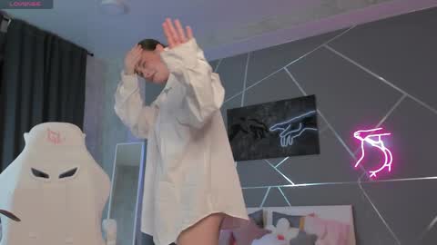 naomi_reiss online show from April 13, 2026, 12:16 am