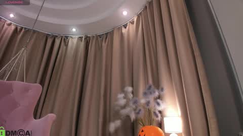 Snapshot of naomi_rias chatting on November 3, 2025, 1:51 am Naomi online show from November 3, 2025, 1:51 am