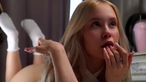 Angel online show from March 2, 2026, 7:15 am