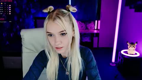 Snapshot of naomihita chatting on November 4, 2025, 12:04 pm naomihita online show from November 4, 2025, 12:04 pm