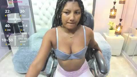 Naomi C online show from May 19, 2026, 6:36 pm