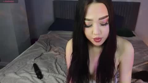 Naomi online show from February 24, 2026, 6:11 am