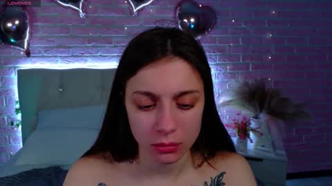 Snapshot of naomimur chatting on November 18, 2025, 4:50 am Naomi online show from November 18, 2025, 4:50 am