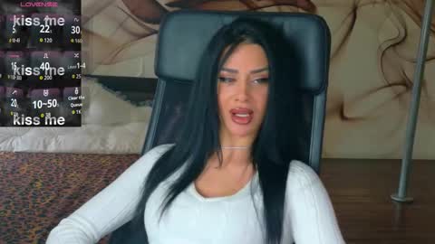 NaomiScarlett online show from October 24, 2025, 8:11 am