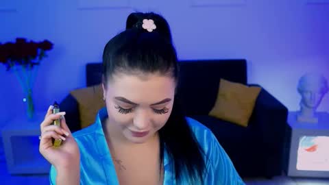 naomiwilsons online show from December 5, 2025, 12:25 pm