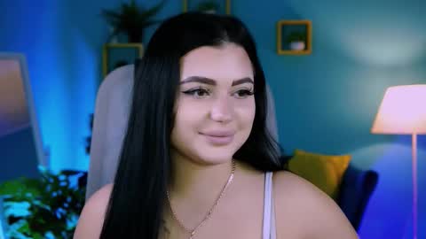 naomiwilsons online show from December 17, 2025, 12:33 pm