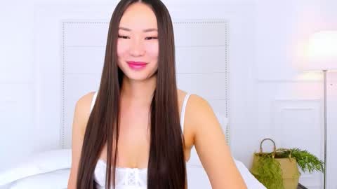 Snapshot of naomiyuu chatting on October 31, 2025, 3:07 am Naomi online show from October 31, 2025, 3:07 am