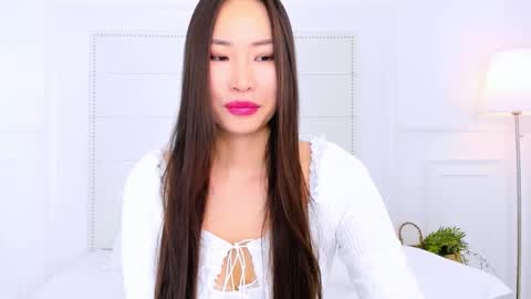 Snapshot of naomiyuu chatting on November 21, 2025, 2:54 am Naomi online show from November 21, 2025, 2:54 am