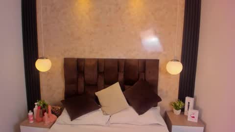 Snapshot of naomy_smithx chatting on November 30, 2025, 7:07 pm Naomy Smith online show from November 30, 2025, 7:07 pm