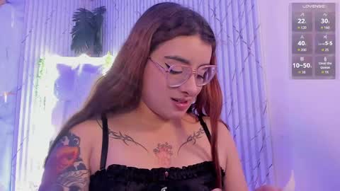 Naomy  online show from April 17, 2026, 2:58 am