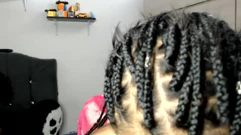 Snapshot of naomylux1 chatting on May 27, 2026, 3:47 am naomylux1 online show from May 27, 2026, 3:47 am